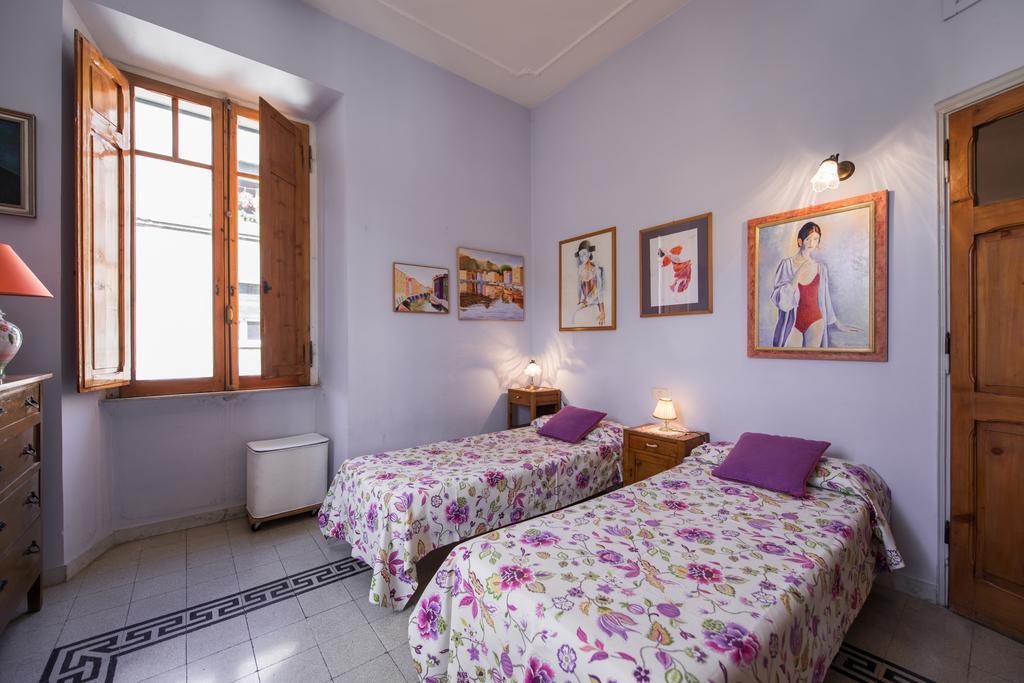 Colosseo Holiday House Рим Экстерьер фото