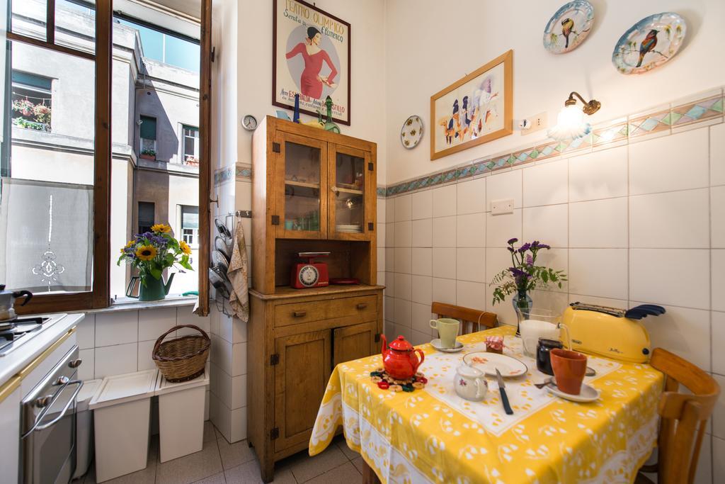 Colosseo Holiday House Рим Экстерьер фото
